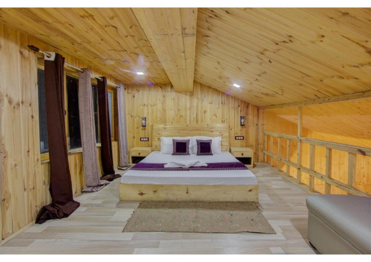 Hotel Manali Zewnętrze zdjęcie